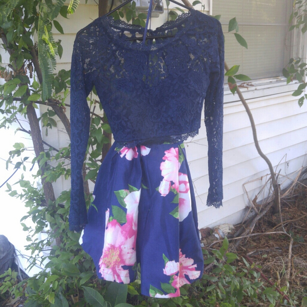 Juniors 2 piece dress